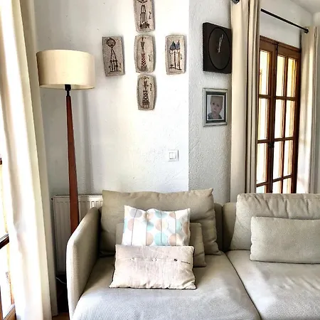 Zara Villa