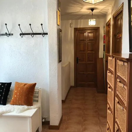 Zara Villa